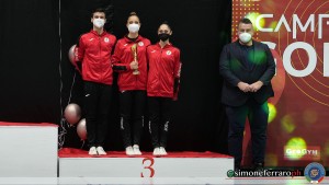 podio a foto simone ferraro sf107111 copia